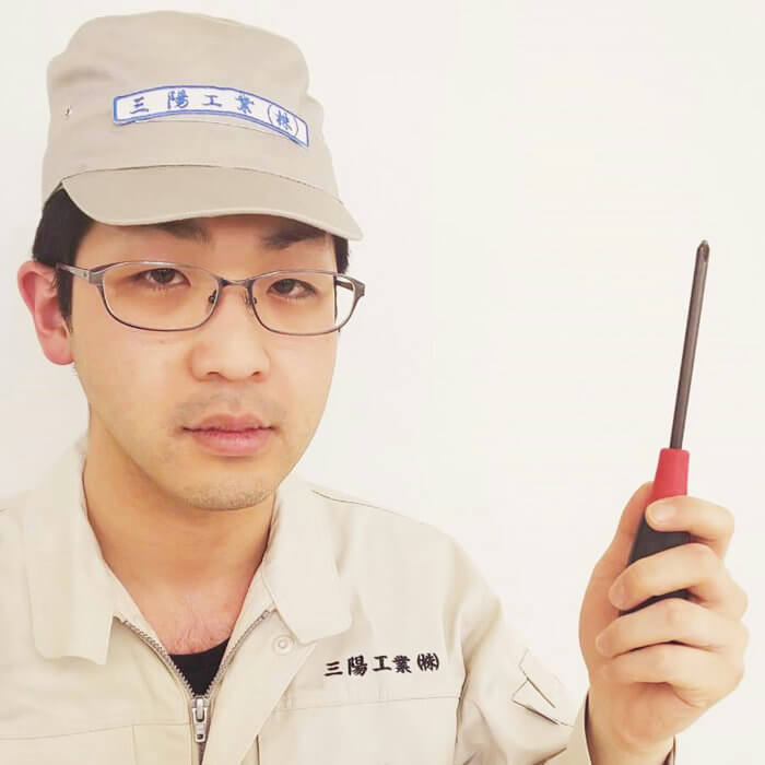 兵庫県の航空機製造工場で働く前田直記さん